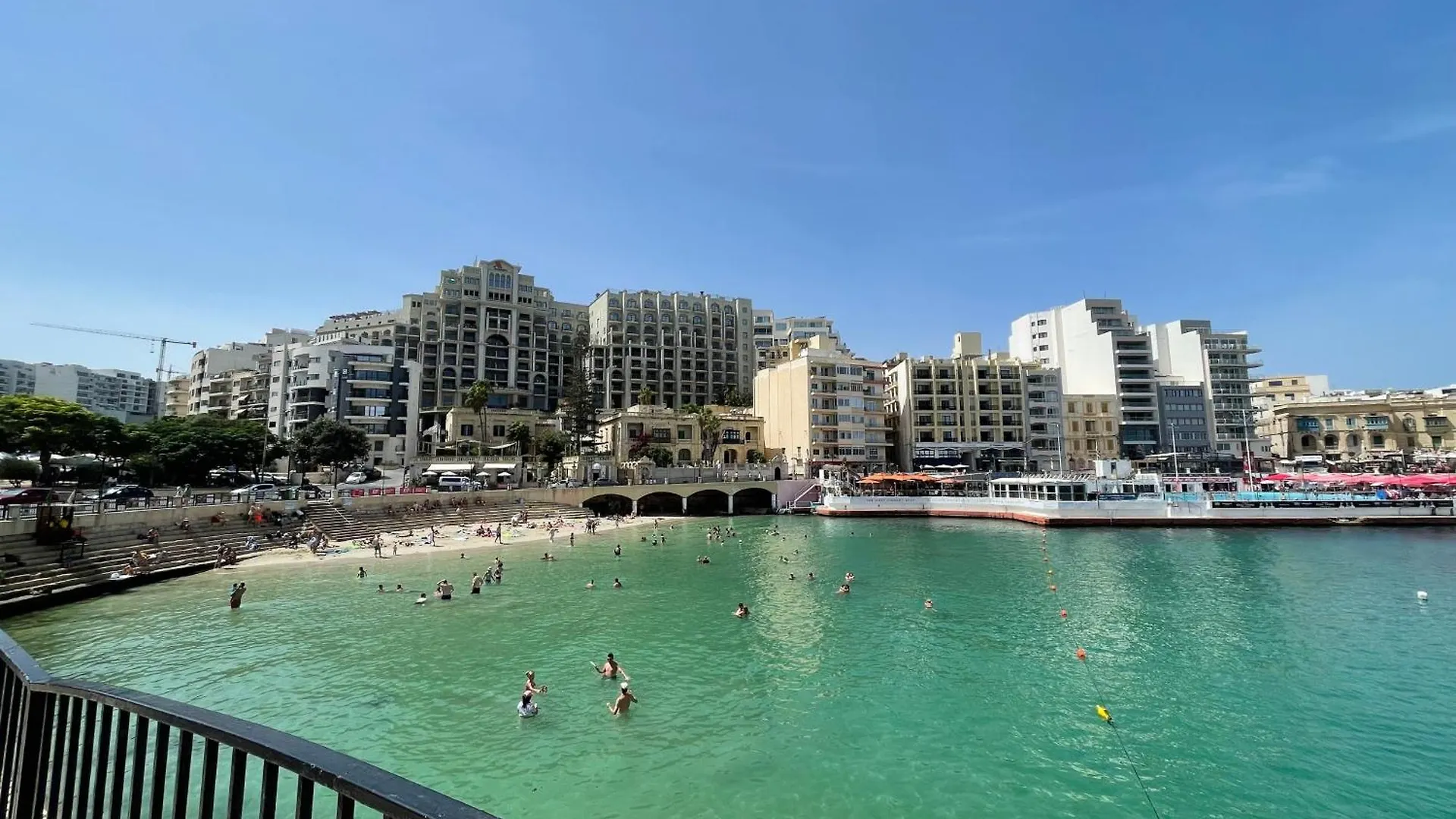 Duplex Penthouse In Sliema Apartment